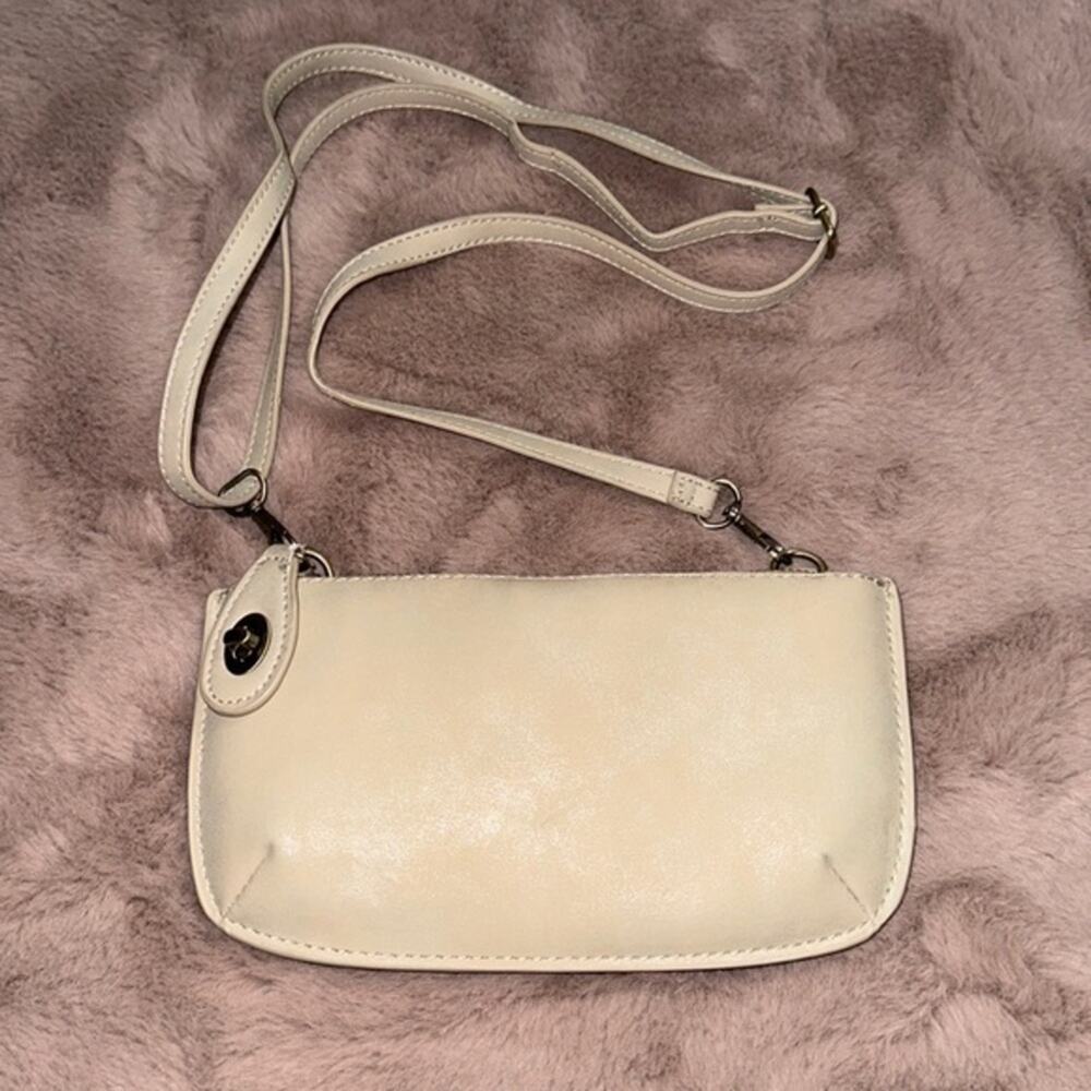 Joy Crossbody/Wristlet